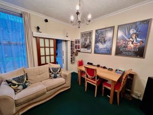 Dining room- click for photo gallery